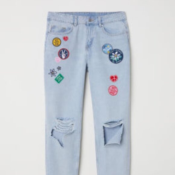 Divided Boyfriend Fit Patches Slim Low Jeans Sz 10 - Picture 1 of 15